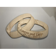 3D Interlinked wedding rings.